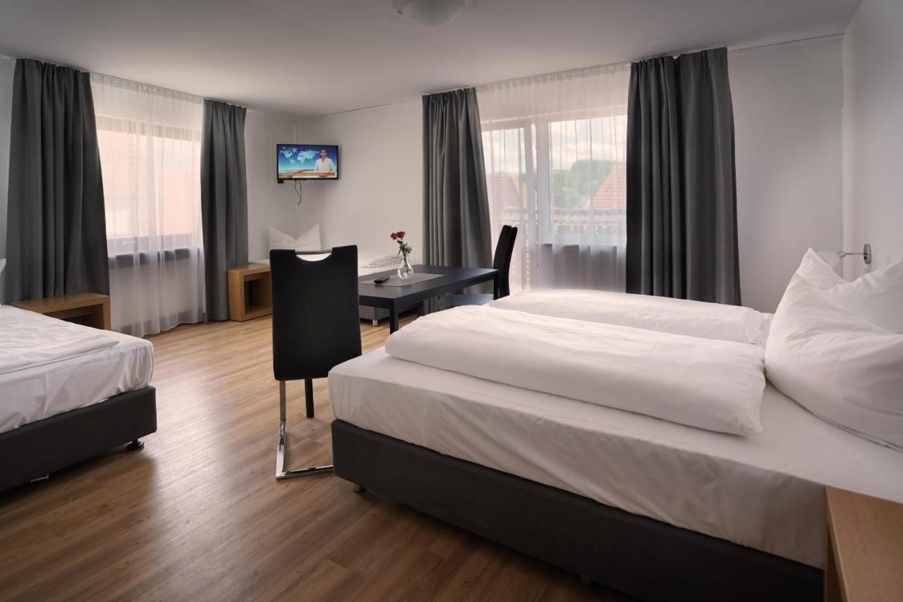 Hotel Gasthof Metzgerei Lamm - Benedikt Rueckel Geiselwind Εξωτερικό φωτογραφία