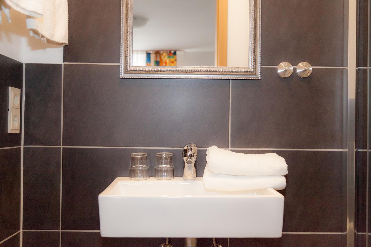 Hotel Gasthof Metzgerei Lamm - Benedikt Rueckel Geiselwind Εξωτερικό φωτογραφία